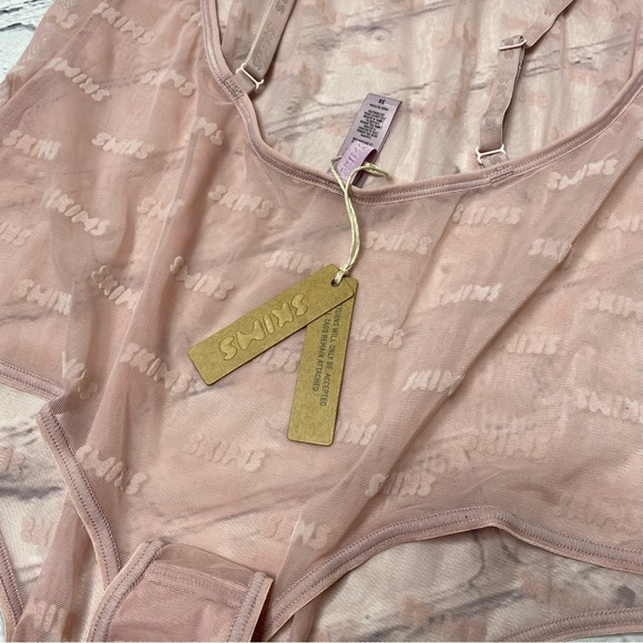 Skims After Hours velvet logo thong bodysuit size 3X Orchid NWT - Picture 5 of 10